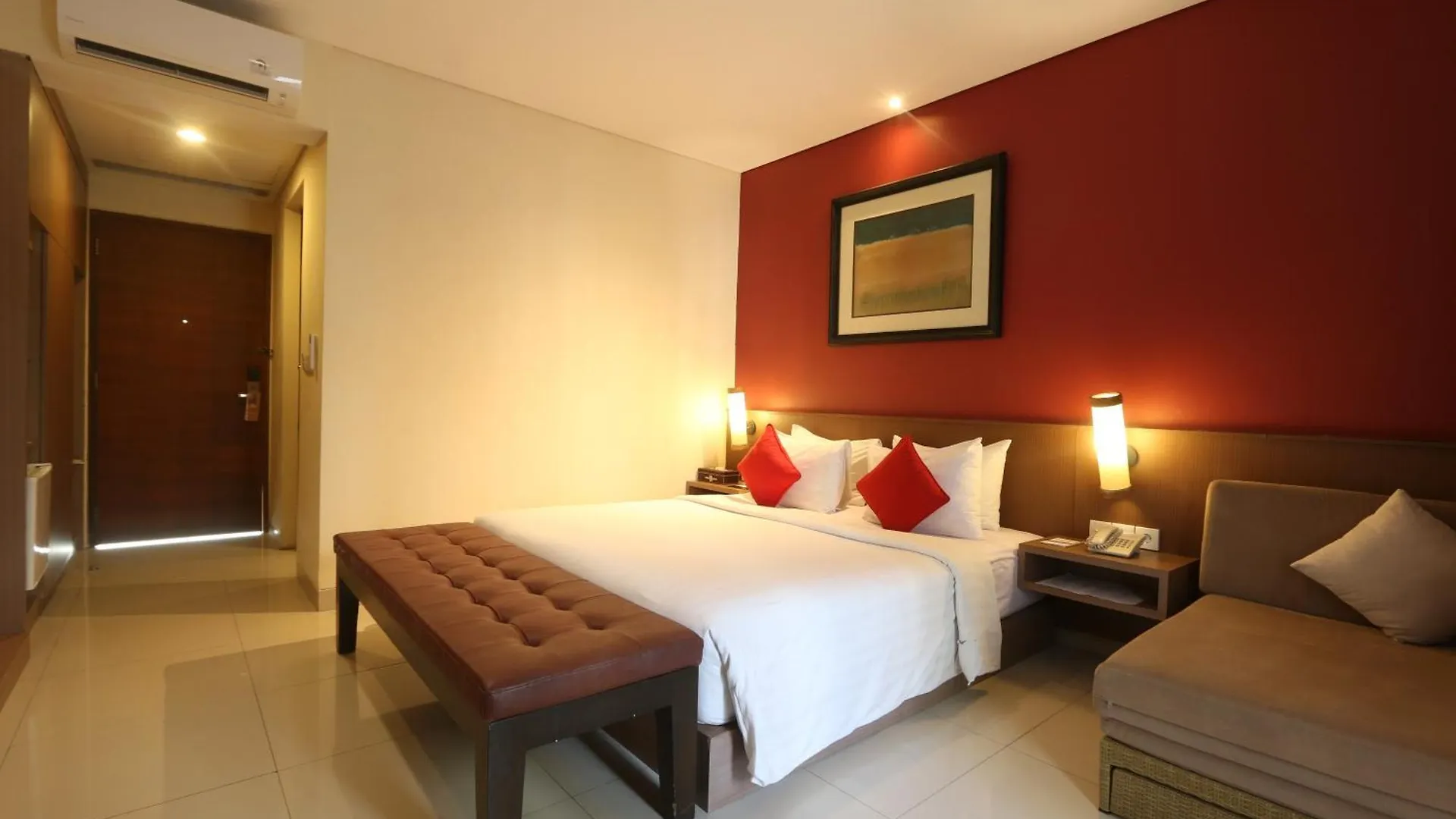 Grand La Walon Hotel Legian
