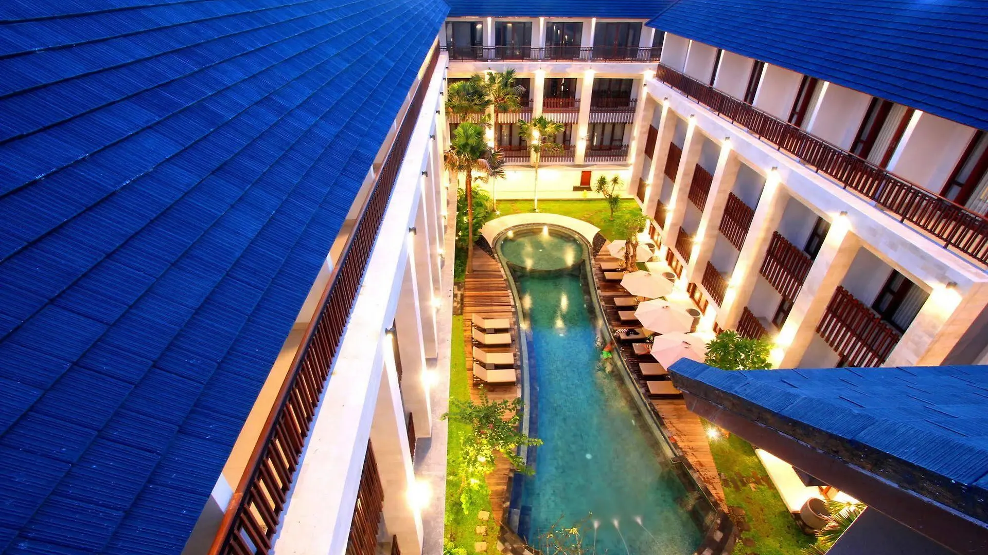Grand La Walon Hotel Legian