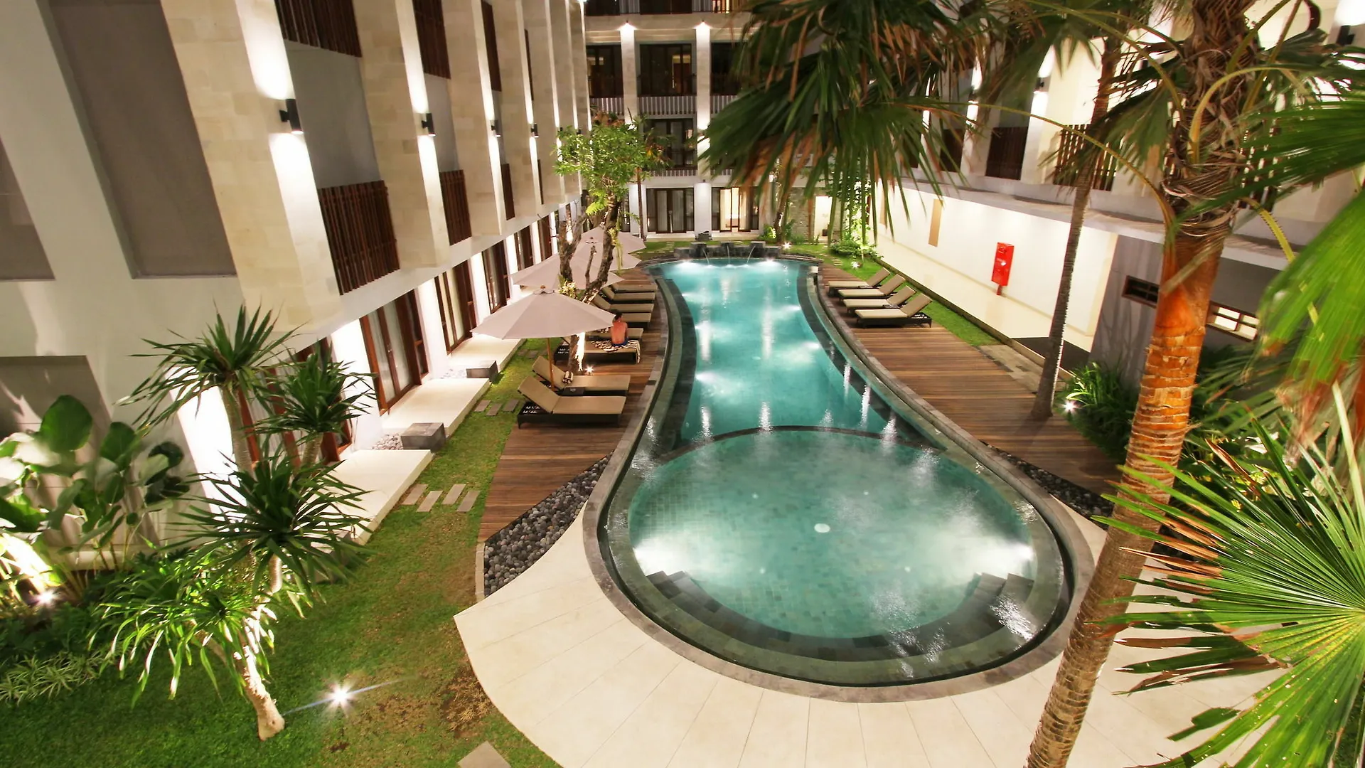 Grand La Walon Hotel Legian